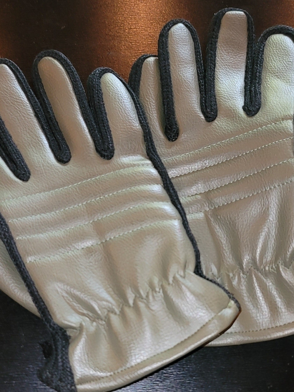 Men's Cream Work Gloves with Black Trim